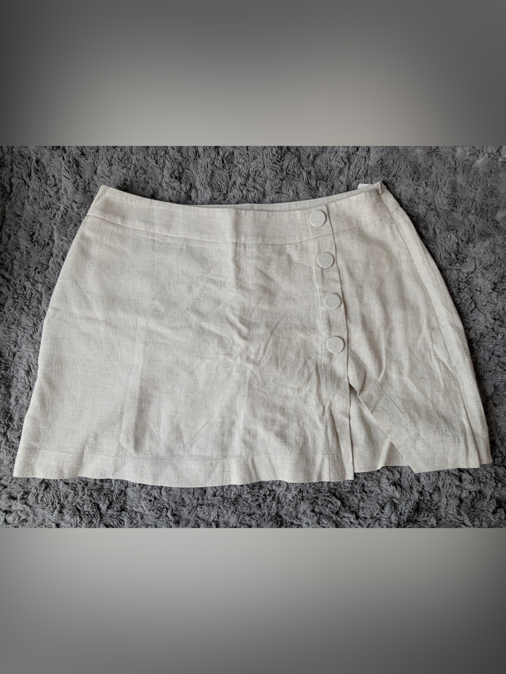 Women's Cream Linen-Blend Button Skort